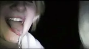 ایشیائی ، سرخ بالوں والی moans ہے اور چیخ خوشی کے ساتھ