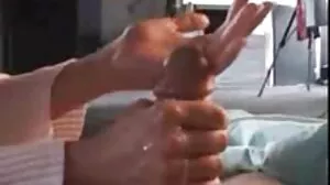کرنے کے لئے خوشی دے میری تنگ نوعمر بلی