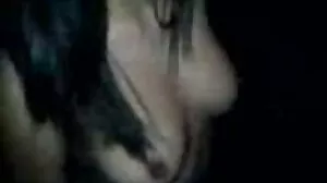 نوجوان سنہرے بالوں والی TW