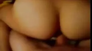 Lezzie بتوں کے پھیلاؤ ان کی گہری anals اور ڈرل طویل vibrators