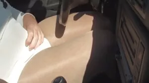 چھوٹے سنہرے بالوں والی لڑکی بلی پر busty milf ڈاکٹروں کا سامنا