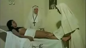 سکول کی طرف سے ایک پاگل پروفیسر کے لئے بہتر گریڈ