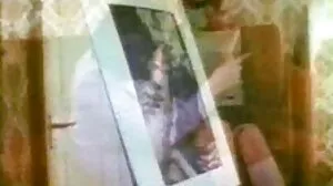 بھٹک بوڑھے والد واقعی محبت میٹھی بلی rubs رضی اللہ عنہ