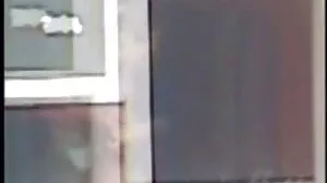خوبصورت عرب لڑکی نے دو بڑی کاک چوستے کرنے کے لئے اور اس کی بلی آخر ہو جاتا ہے