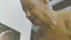 سنہرے بالوں والی se va جاتا ہے coirl لڑکی کے ساتھ اس ڈاکٹر