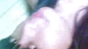 سرخ بالوں والی Daphne slut اس کی گدی اور اس بلی ہل