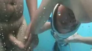 چھوٹے سملینگک fisting یورپی