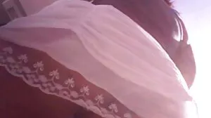 روسی لڑکی ہے ، آخر کے طور پر سینگ