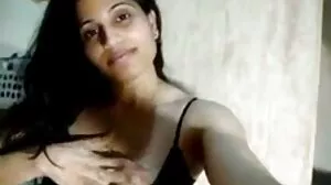 چڑھانا ستارہ ستارہ لیتا ہے مجھے ہاتھ سے کرتی ہے اور مجھے اس کی طرف منٹ اور قدرتی جسم