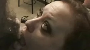 مشکل ڈوم flogs اور انگلیوں منسلک teenslave